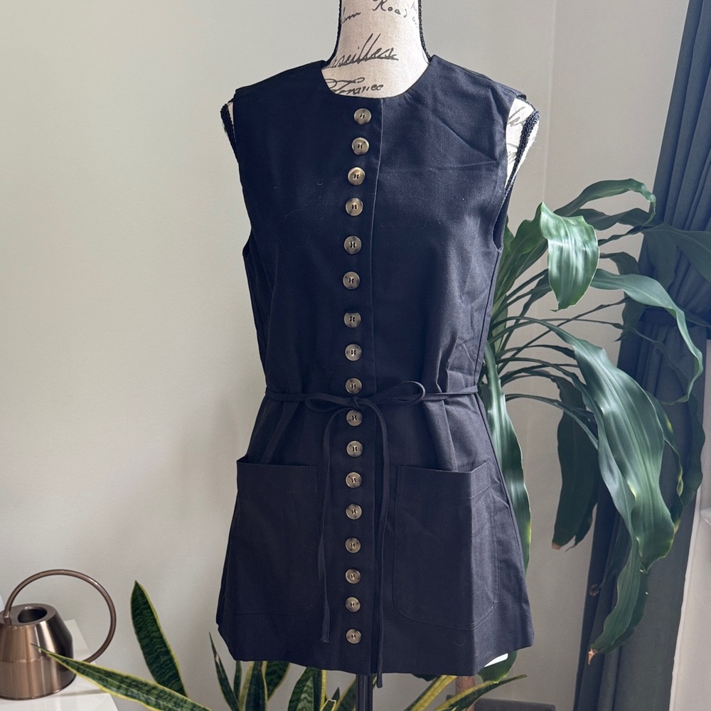Commense Black Linen Button-Down Tunic Top